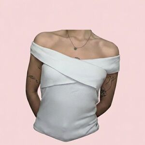 Hollister Off-Shoulder White Blouse